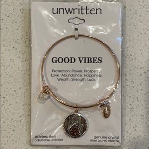 Unwritten Hamsa Bangle- Good Vibes